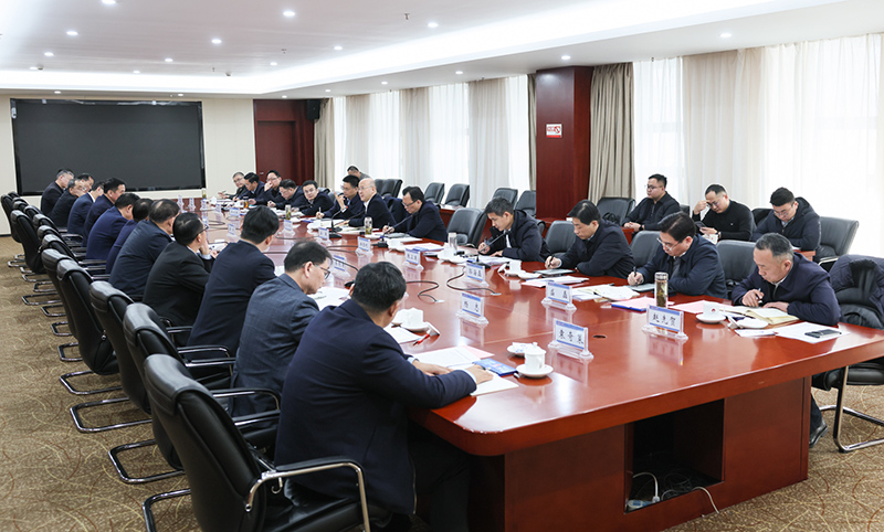 汪华东到淮北矿业集团走访慰问