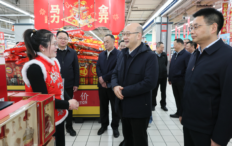 汪华东蒋曦分别带队督导节日安全和春运畅通工作