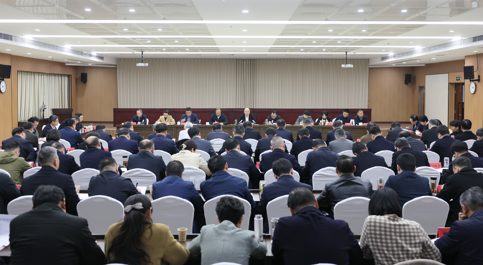 淮北市委举行树立和践行正确政绩观学习教育读书班集中...