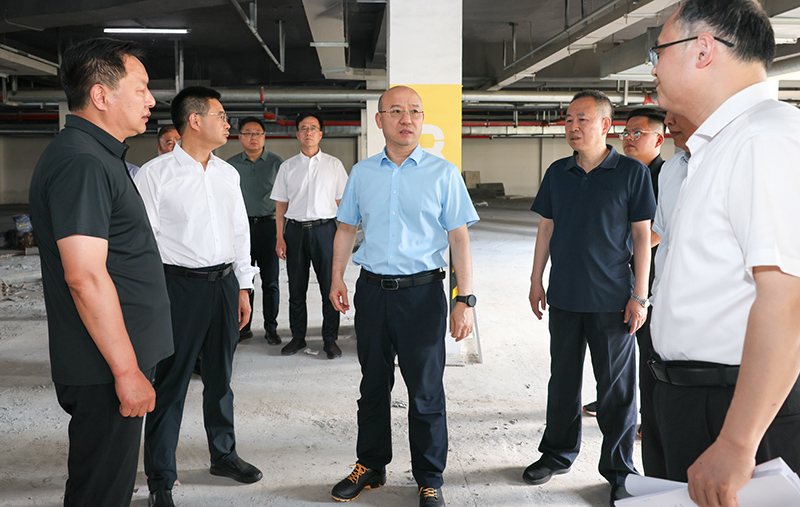 汪华东随机督导新官不理旧账突出问题集中整治工作